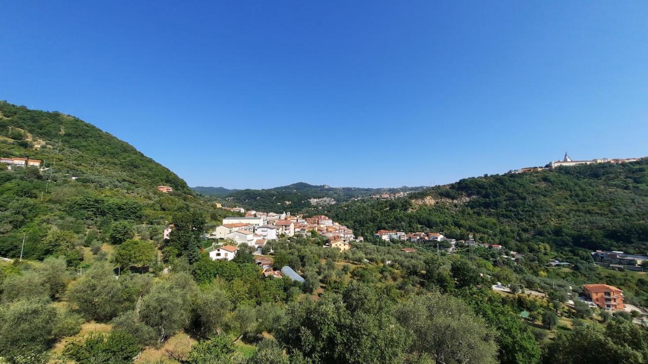 Casa Elisabetta Shortlets Apartman Caposele Kültér fotó